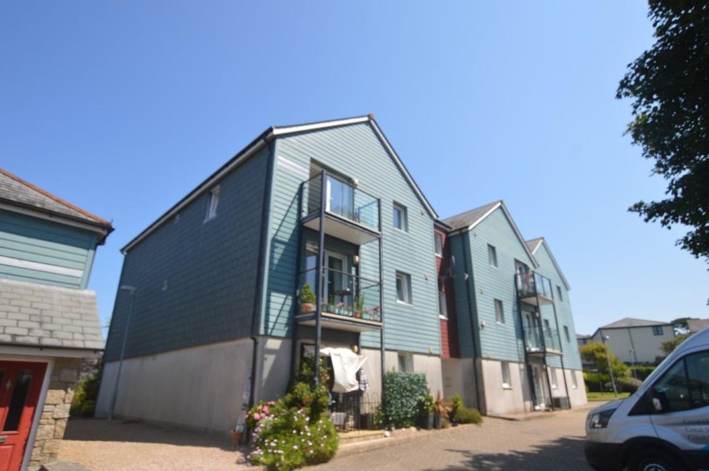 Property photo 1 of 11 Dsc_0025 (Medium).Jpg
