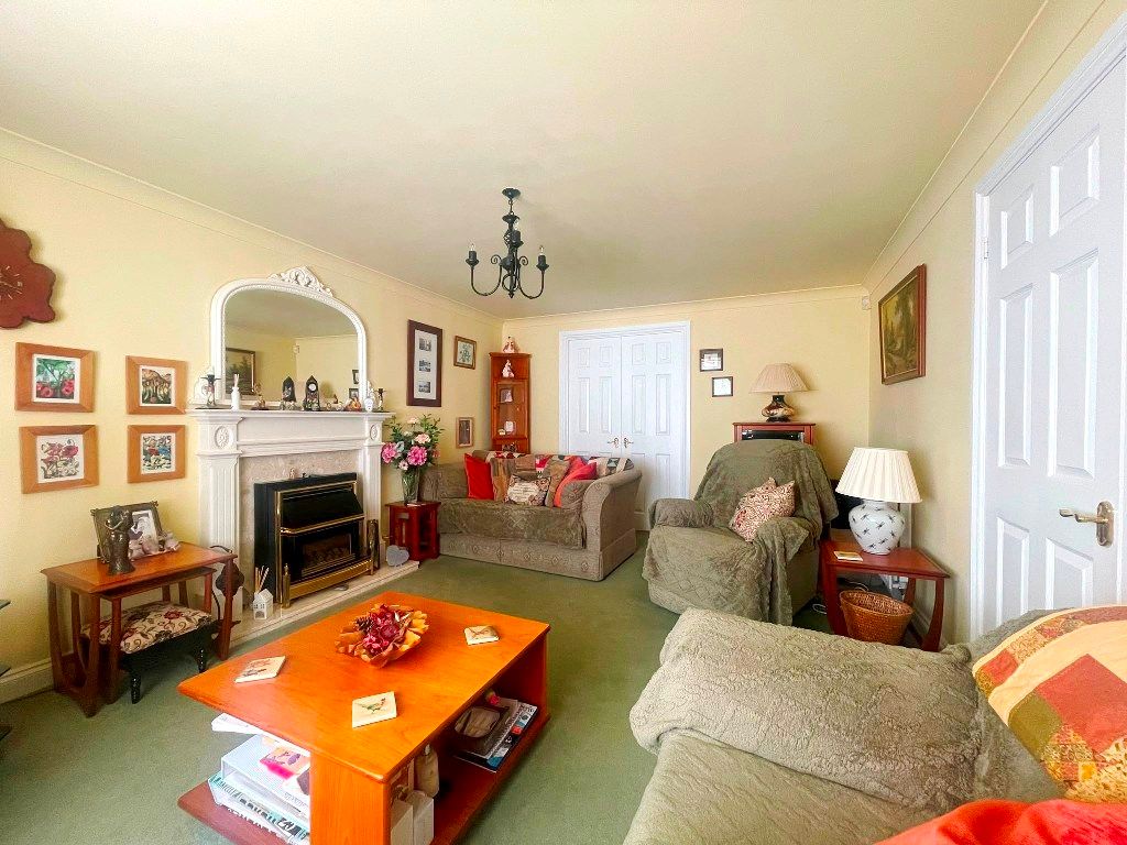 Property photo 3 of 22