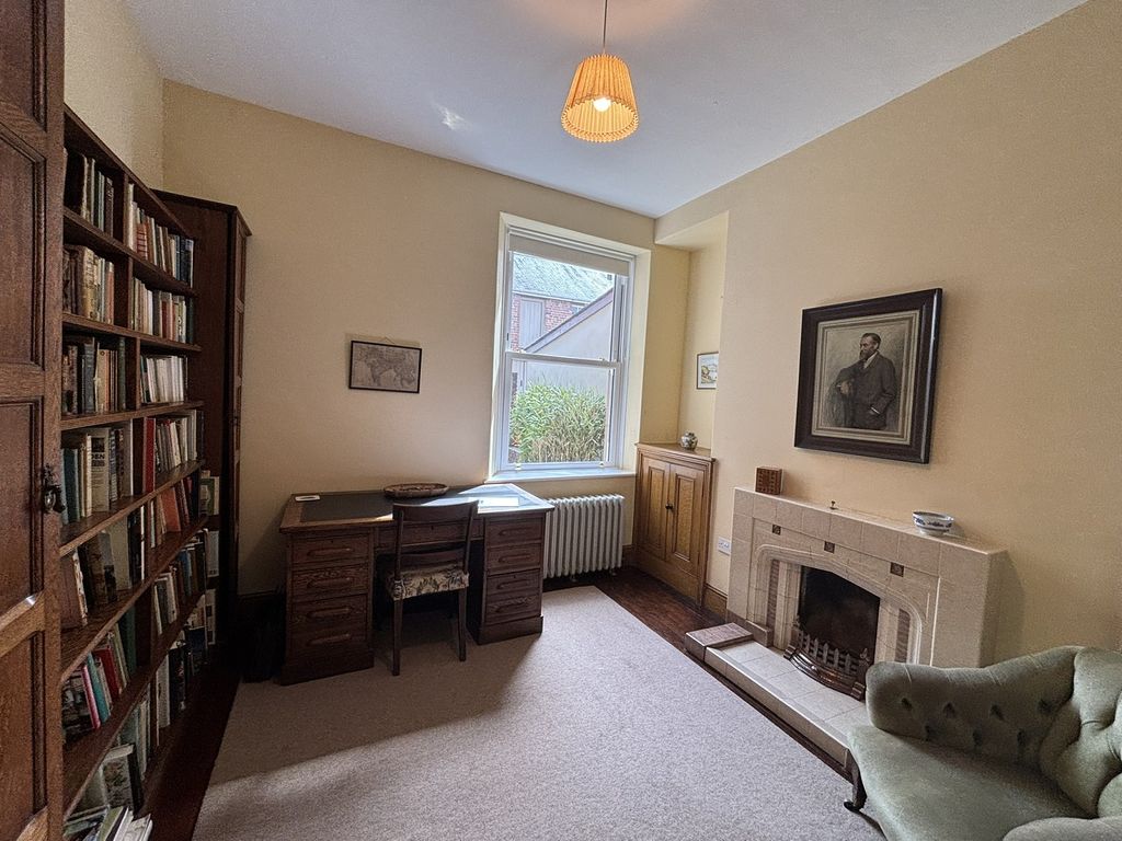 Property photo 2 of 18 Not Specified