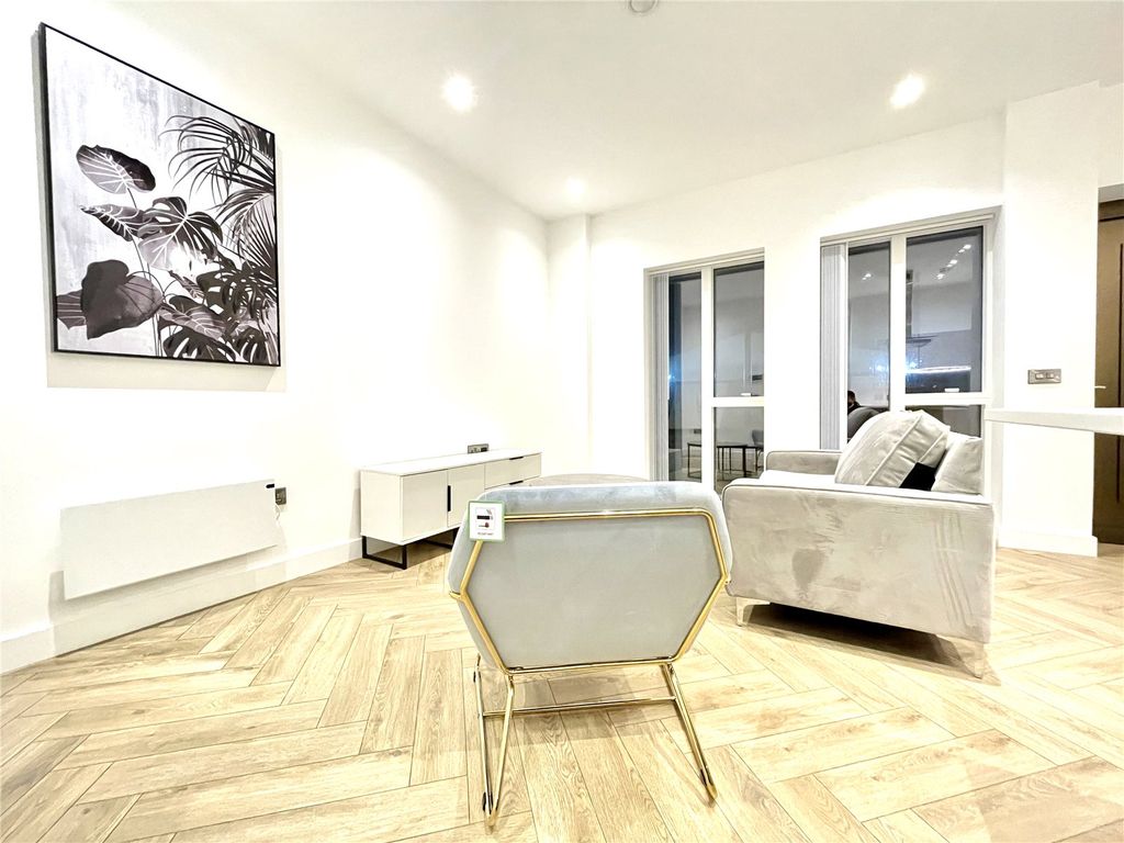 Property photo 2 of 12 Picture No. 06