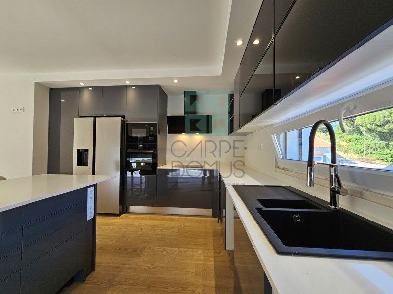 Property photo 1 of 56
