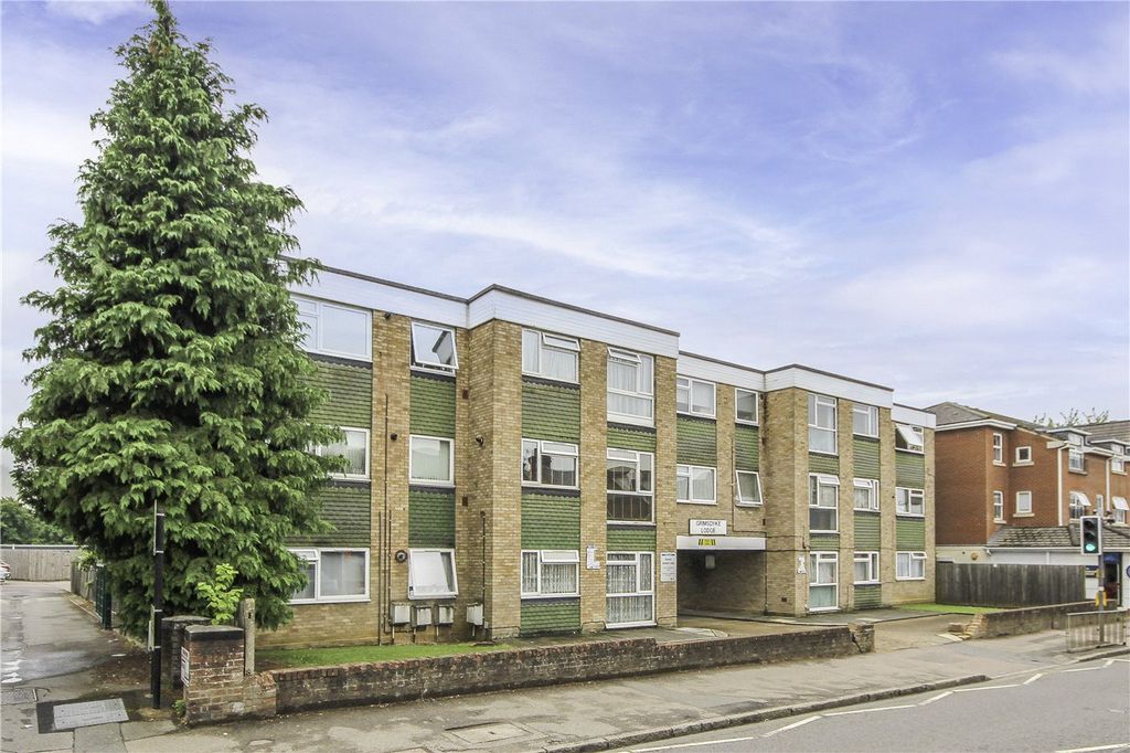 Property photo 1 of 8 Front Exterior