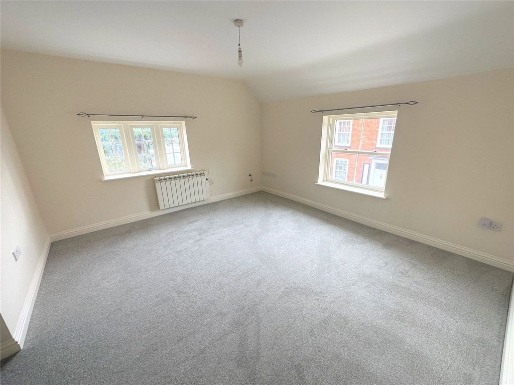 Property photo 2 of 7 Picture No. 08