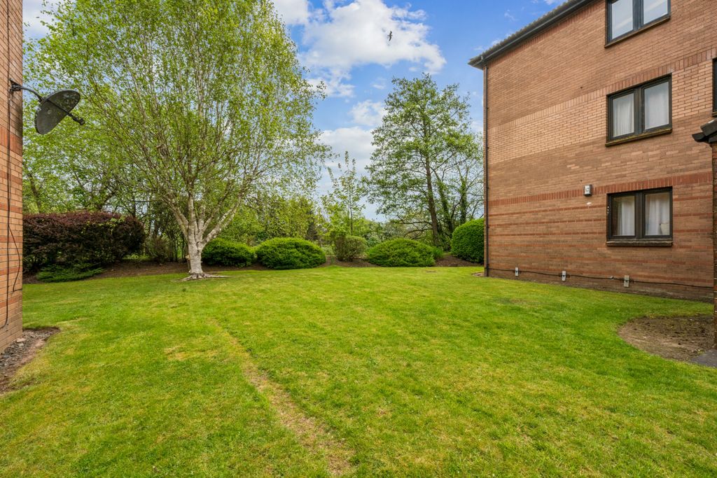 Additional image 11 of 2 bed flat to rentAbbey Mill, Stirling, Stirlingshire FK8