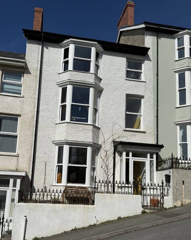 Property photo 1 of 31
