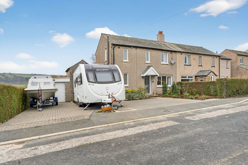 Property photo 1 of 38