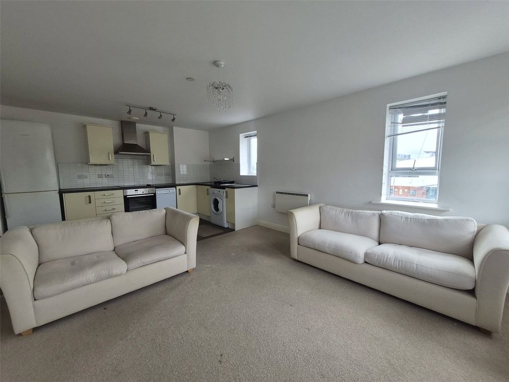 Property photo 2 of 9 Picture No. 06
