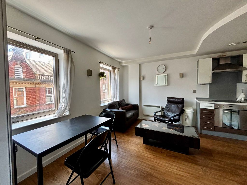 Property photo 3 of 12