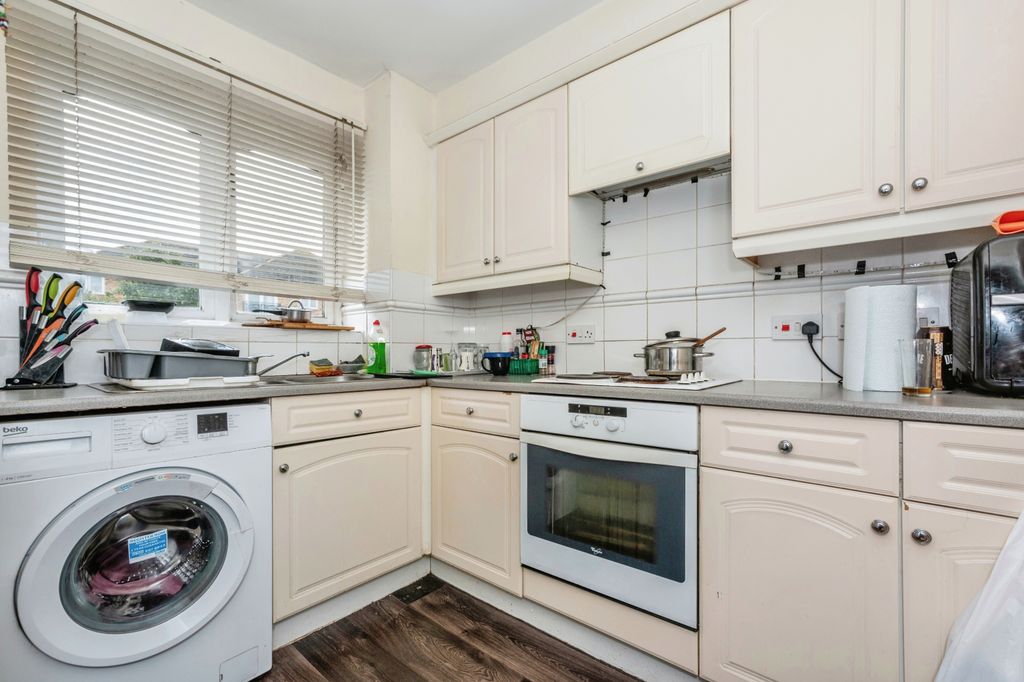 Property photo 3 of 17 Photography