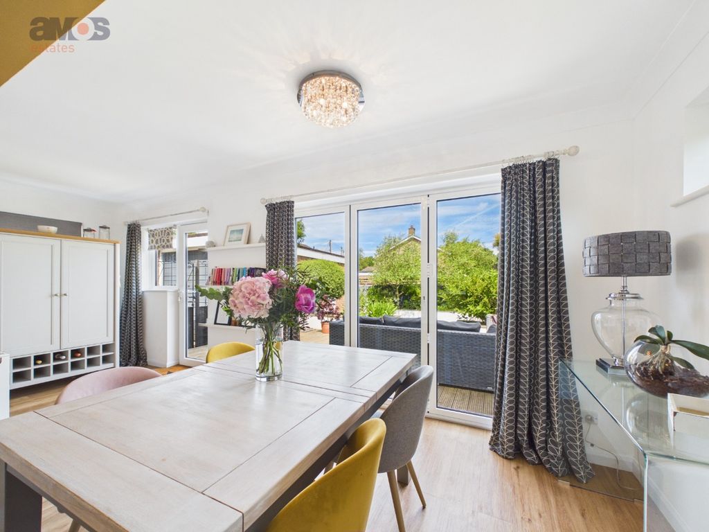 Property photo 3 of 25 5210678