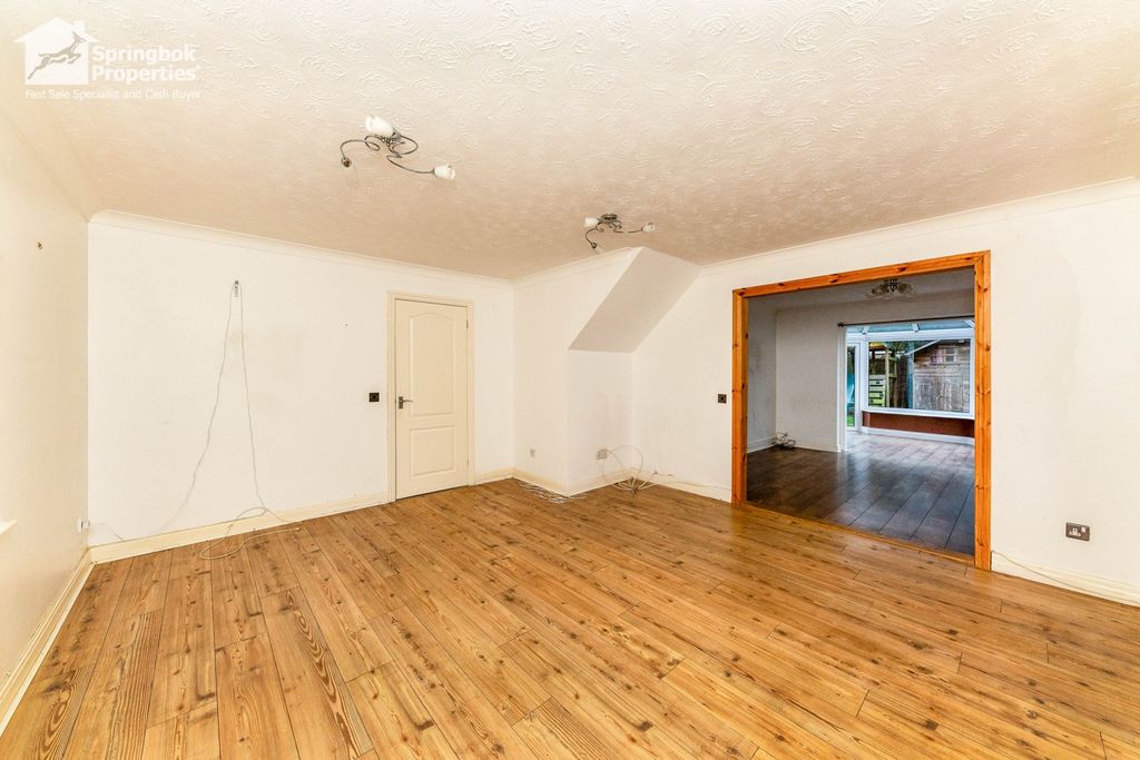 Property photo 3 of 24 Image 2