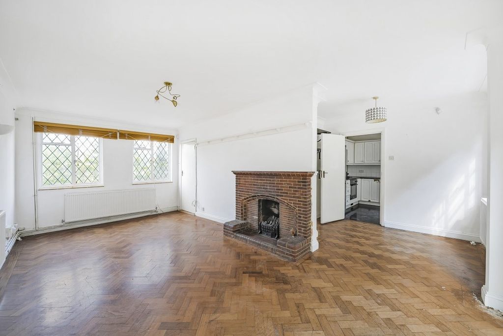 Property photo 3 of 16 1146737 (3)