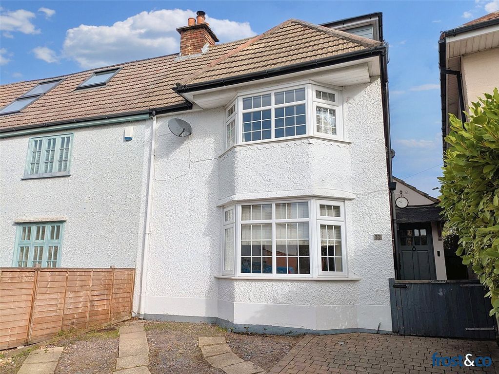 Property photo 3 of 27 Sandbanks Road