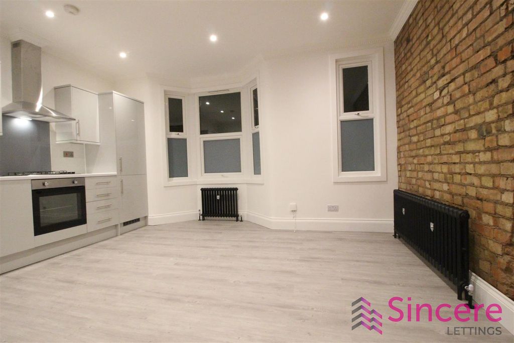 Property photo 3 of 9 1.Png