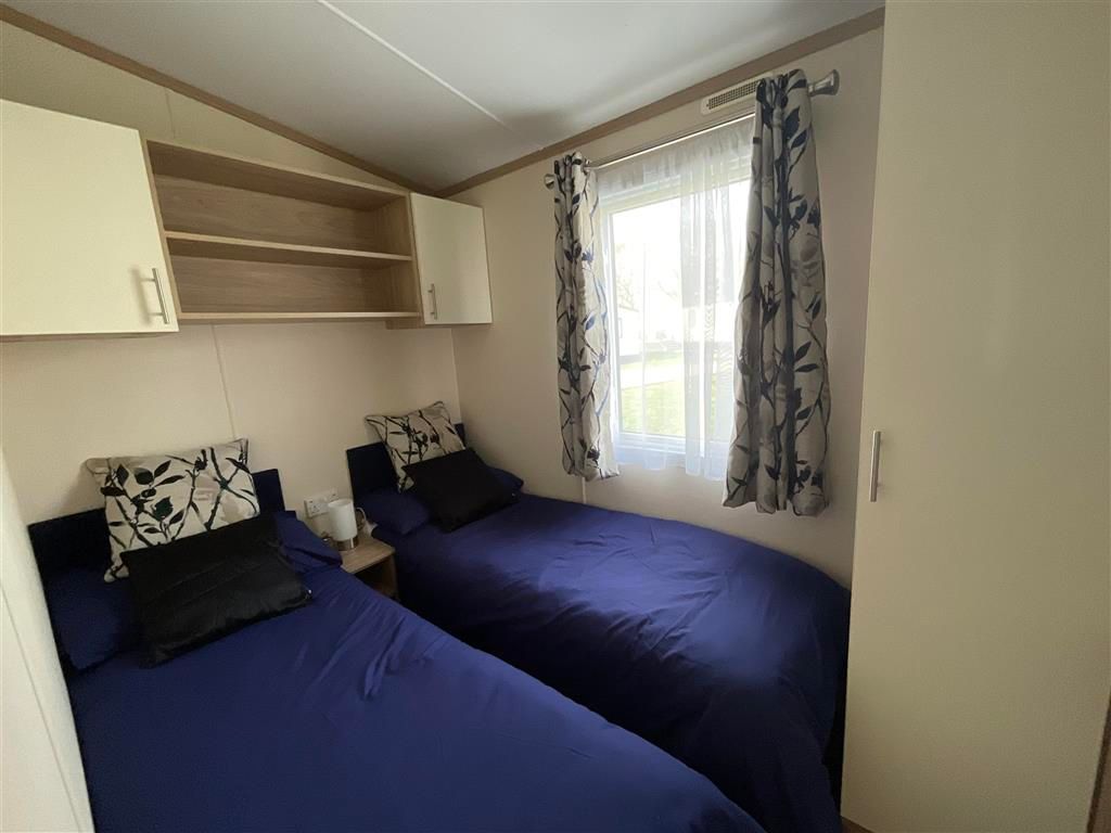 Property photo 3 of 6 Bedroom 2