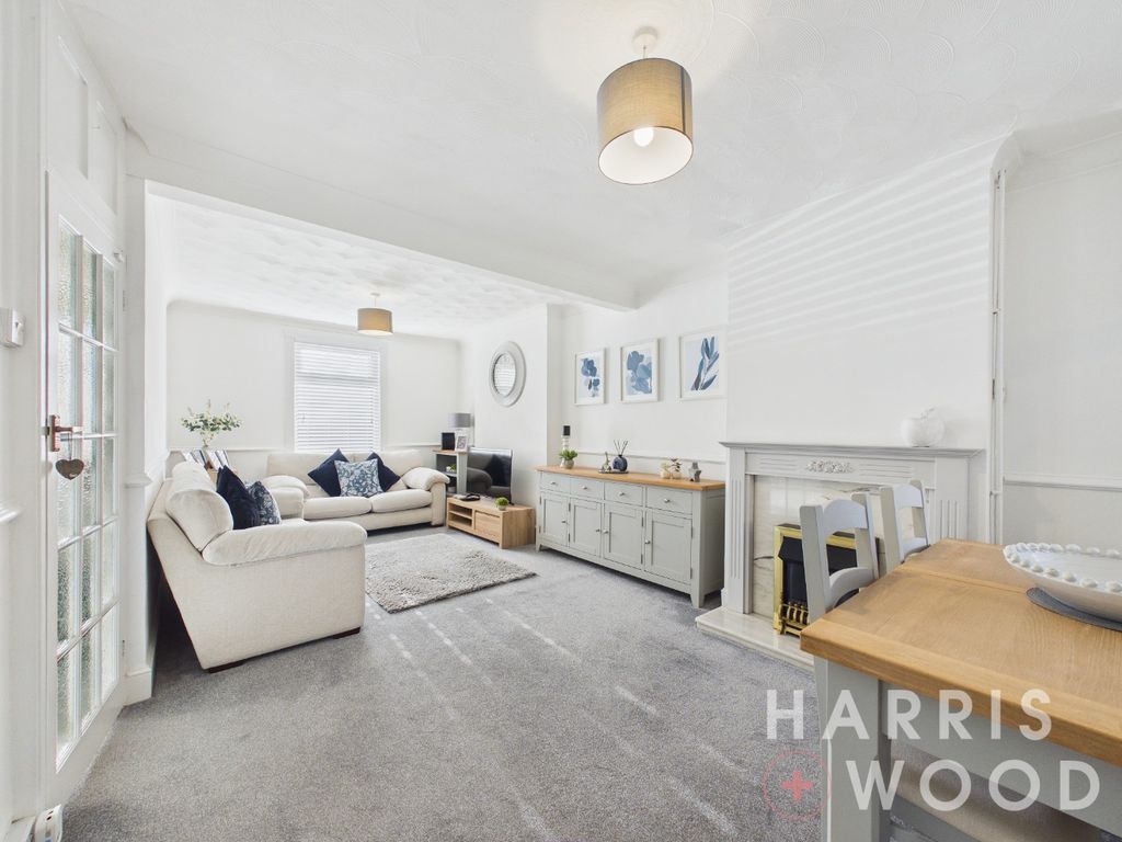 Property photo 2 of 20 4872044