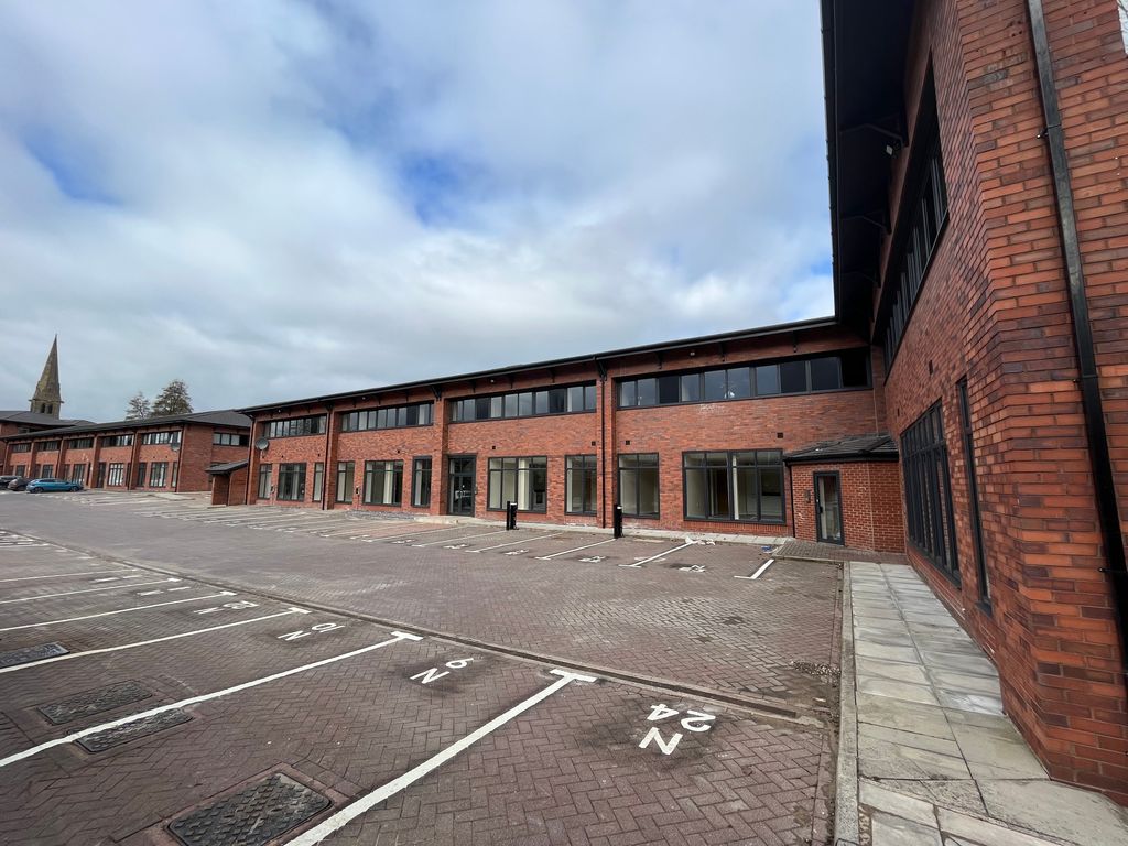 Property photo 2 of 7 Photo 06