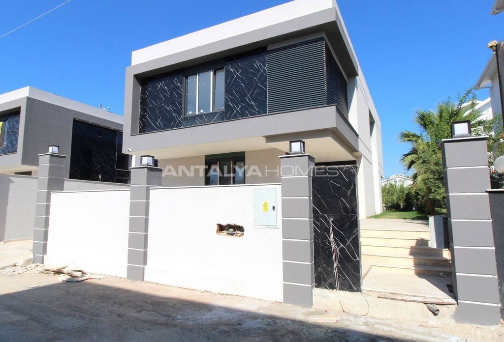 Property photo 1 of 57