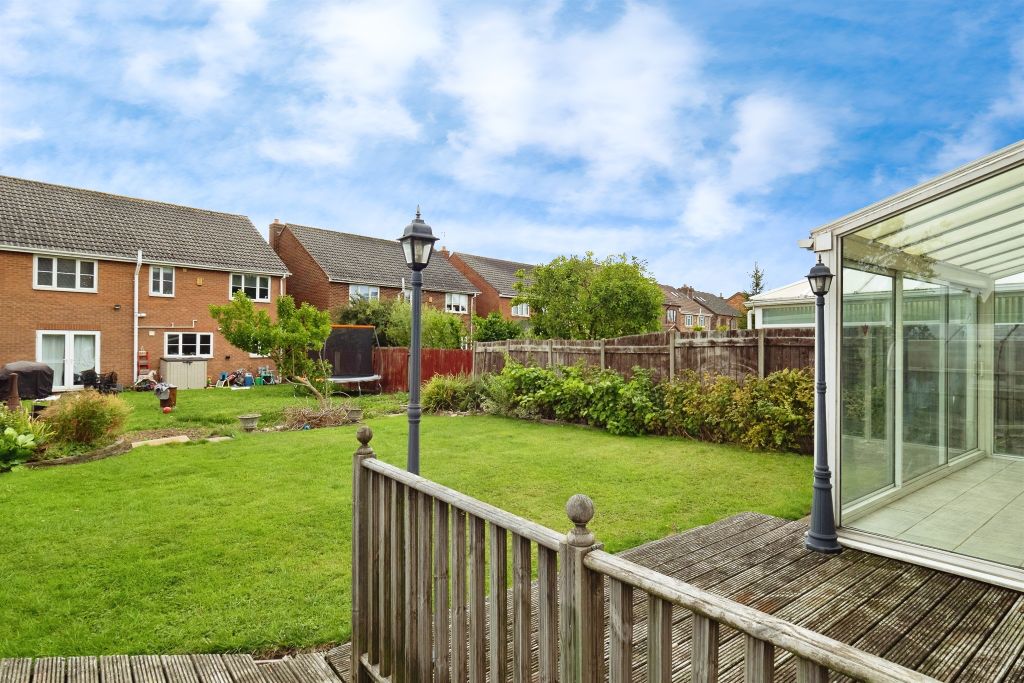 Property photo 2 of 17