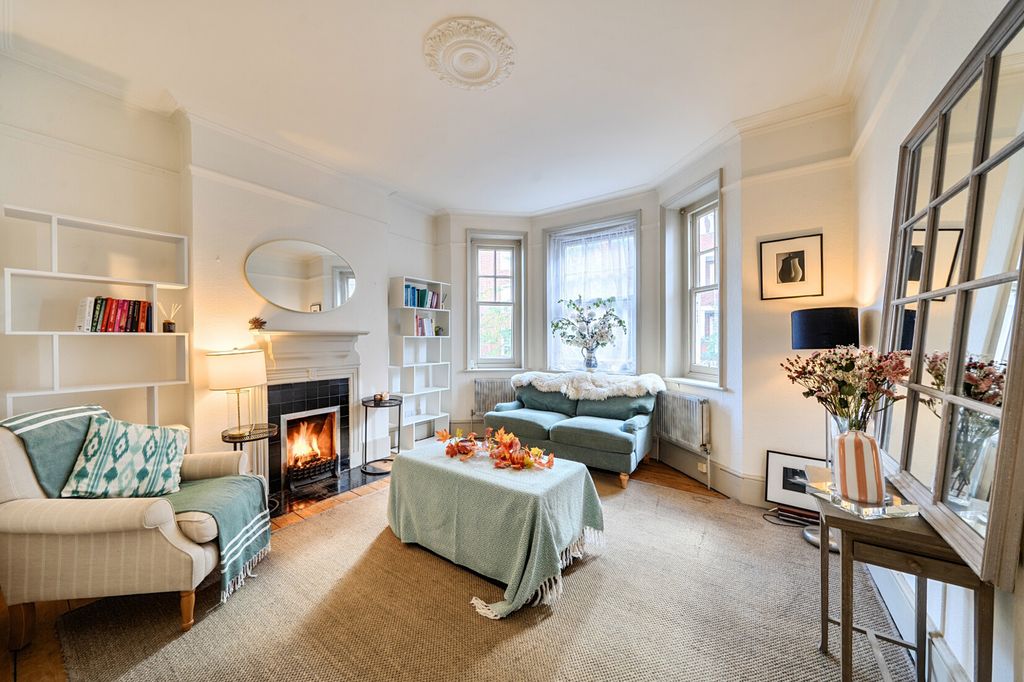 Property photo 1 of 12 Reception Room