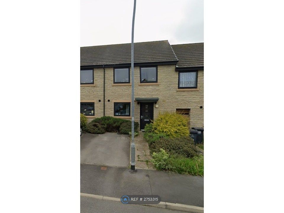 Property photo 1 of 1