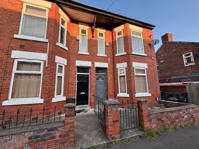 Property photo 1 of 10 External