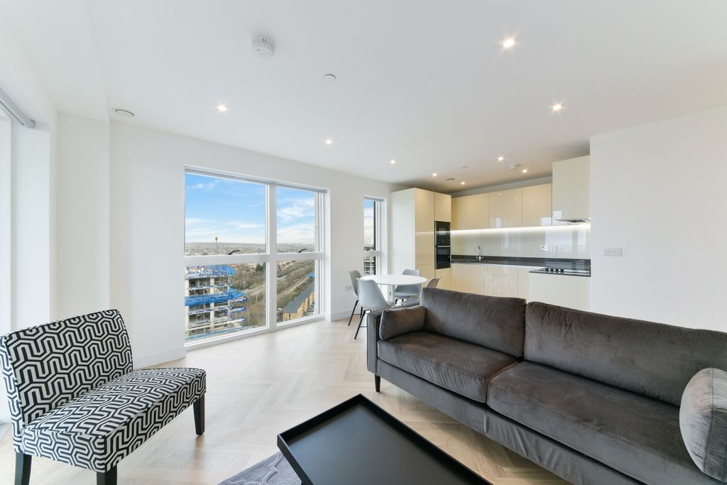 Property photo 1 of 9 Living Area