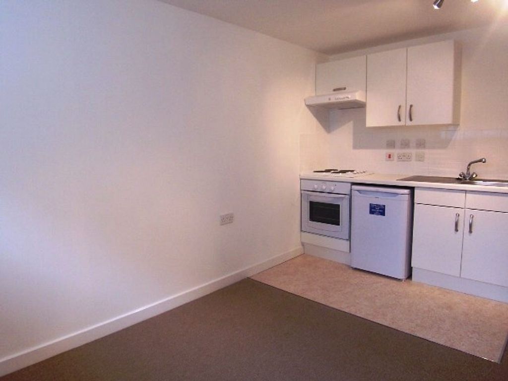 Property photo 3 of 4
