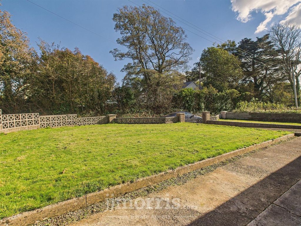 Property photo 2 of 27 Externally