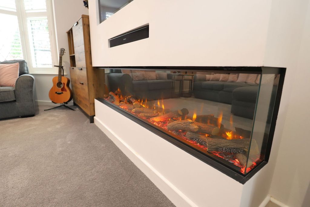 Property photo 2 of 41