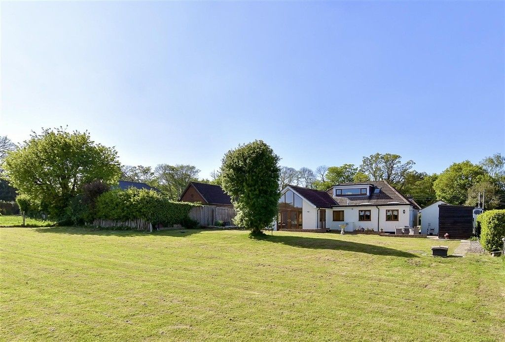 Property photo 2 of 16 House