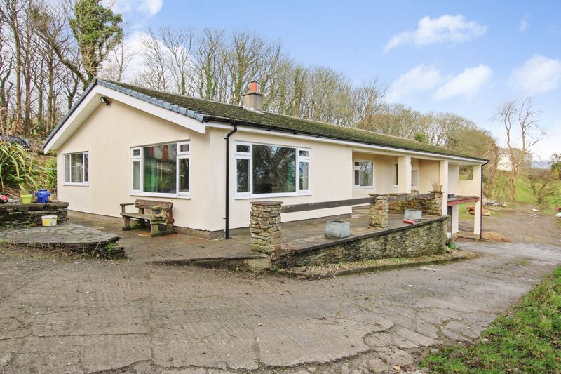 Property photo 1 of 13 Sunnyside Bungalow