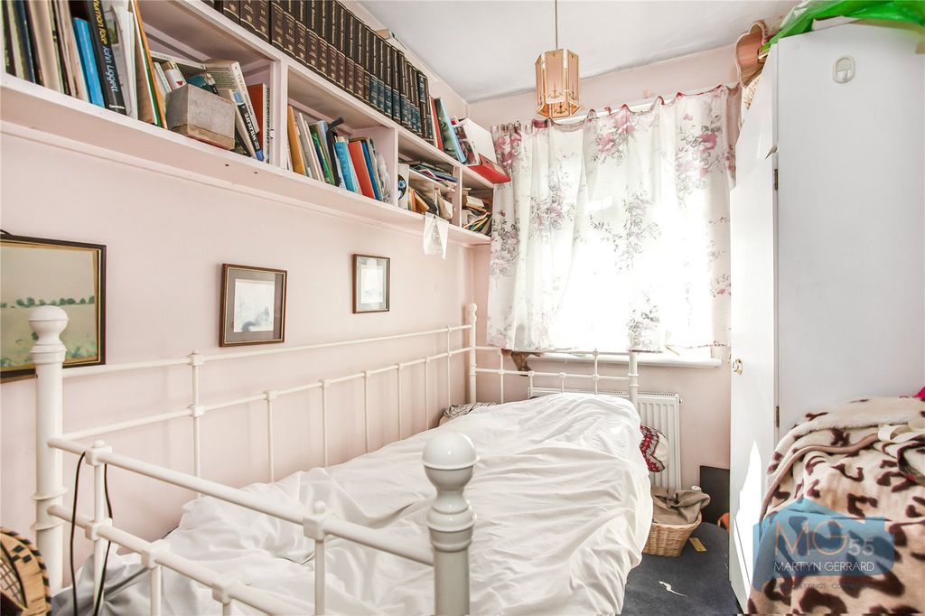 Property photo 3 of 7 Picture No. 01