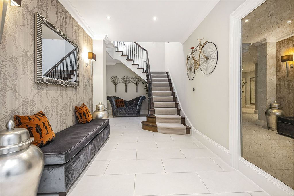 Property photo 3 of 31 Picture No. 53