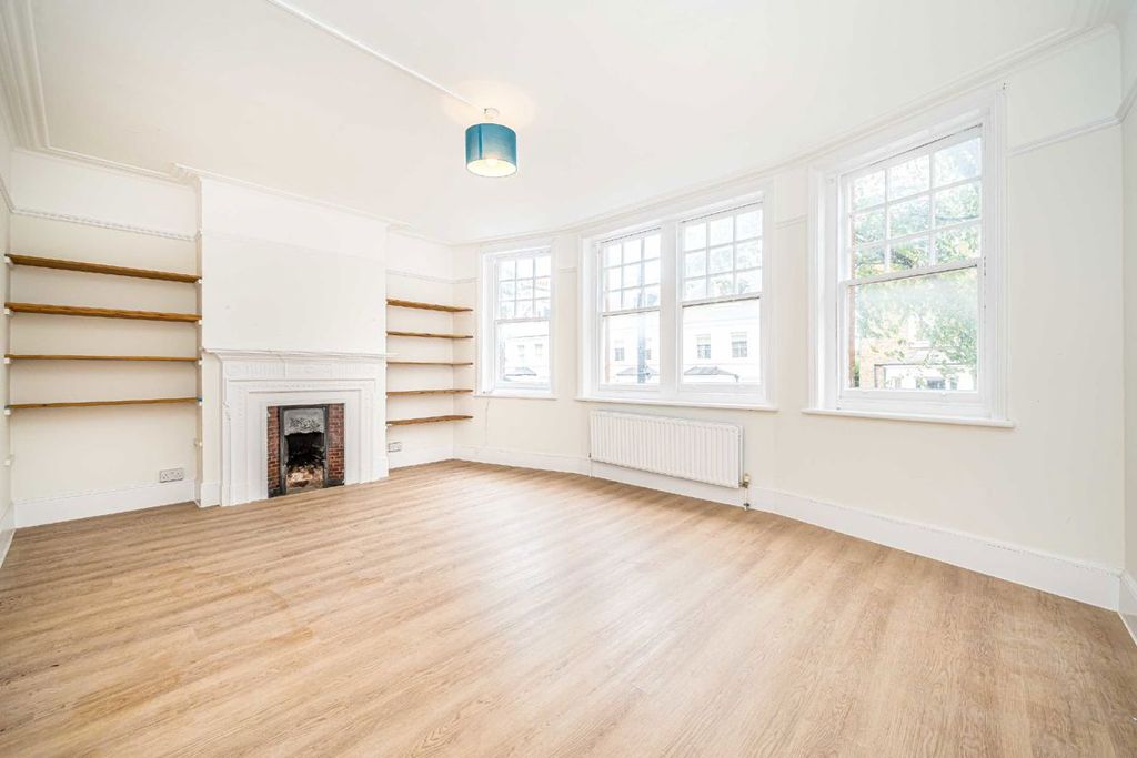 Property photo 2 of 5