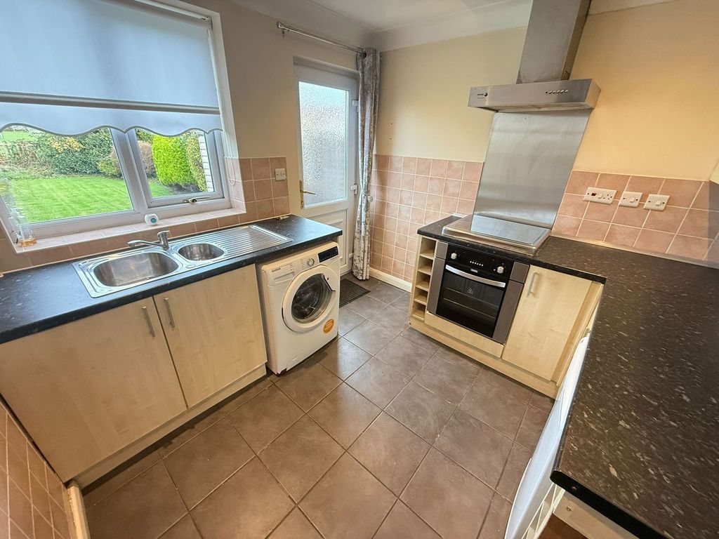 Property photo 2 of 14