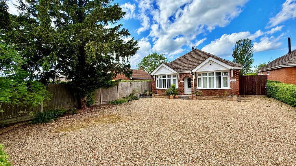 Property photo 1 of 15 Photo 15