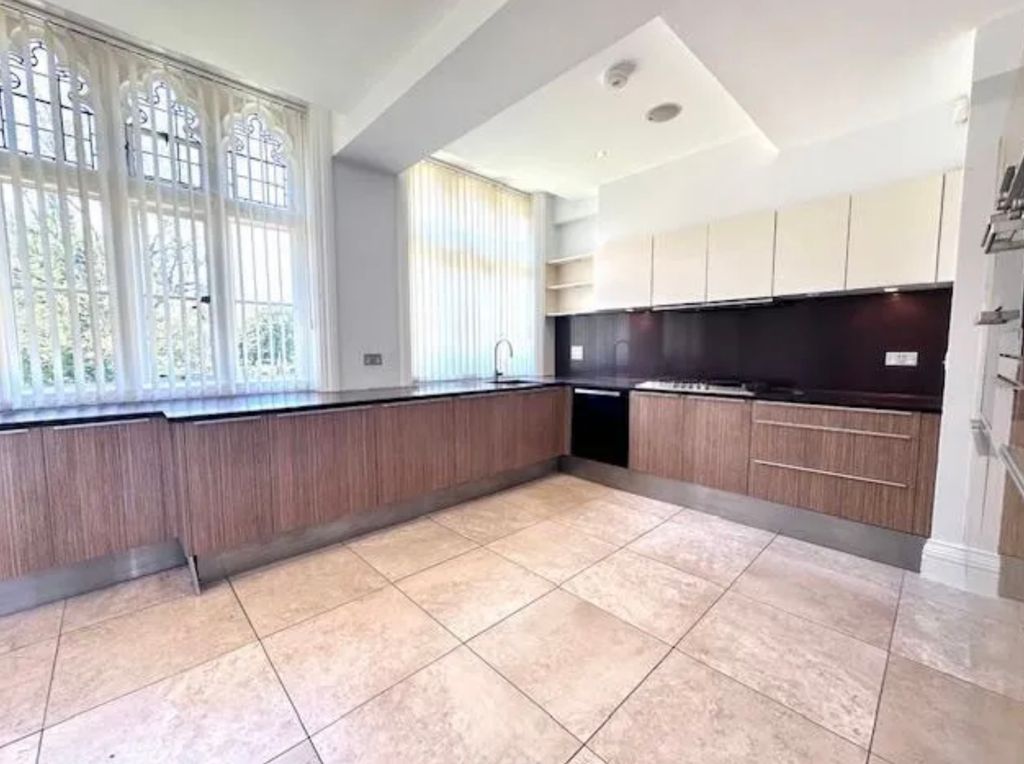 Property photo 2 of 13 Img_0599