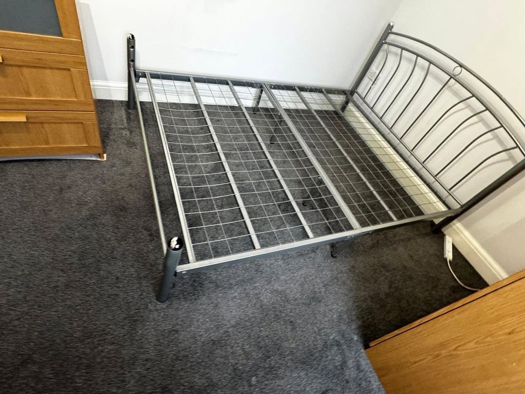 Property photo 3 of 10 Picture No. 04