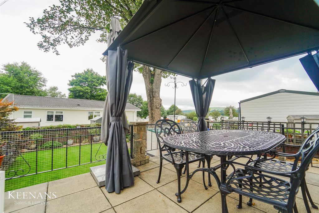 Property photo 3 of 22 4.Jpg