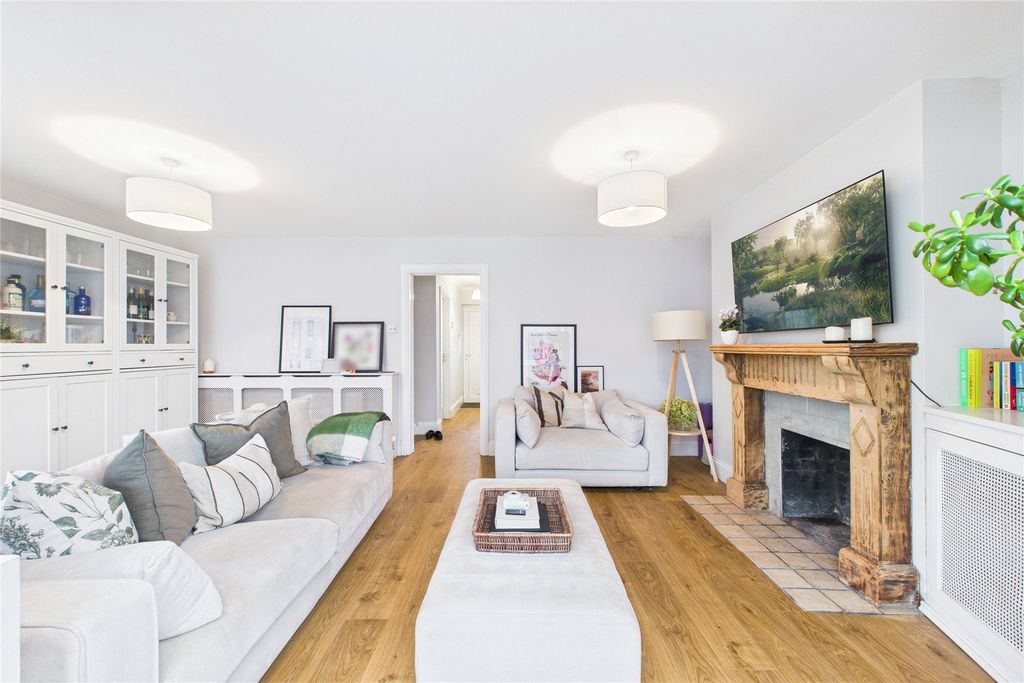 Property photo 2 of 12 Picture No. 07