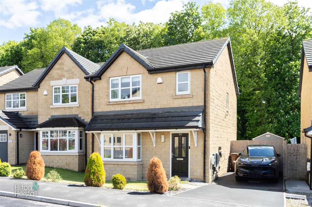 Property photo 1 of 19 Colvin Way