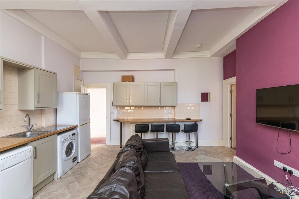 Property photo 2 of 12 Edit-2147.Jpg