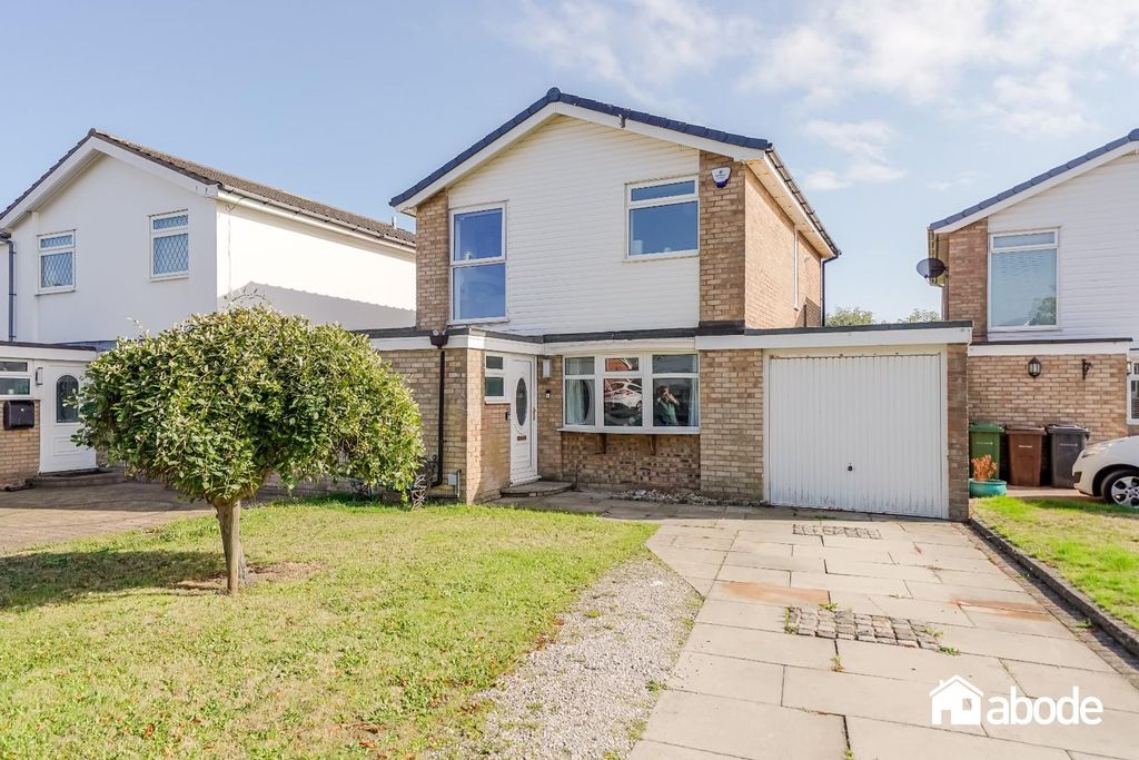 Property photo 1 of 24 34 Ince Crescent-1.Jpg