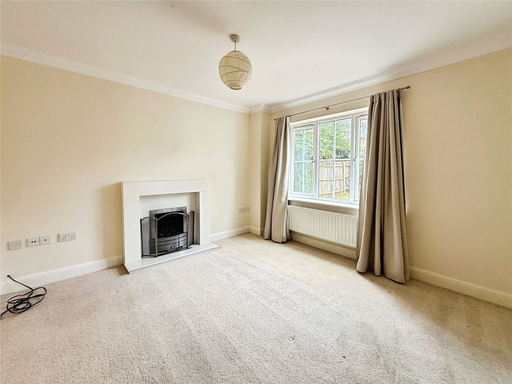 Property photo 3 of 17 Picture No. 31