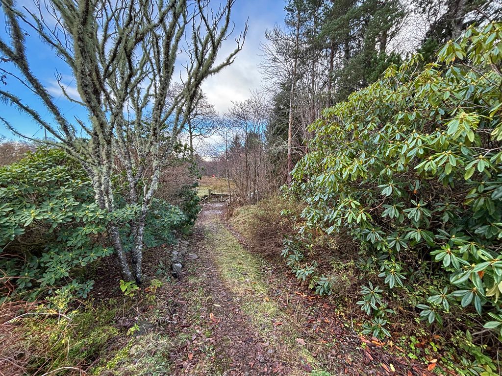 Property photo 2 of 55