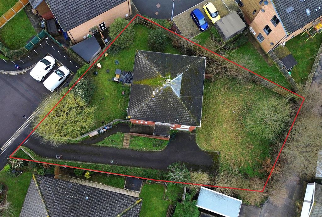 Property photo 3 of 23 3 - Former Rectory For Auction, Filton.Jpg