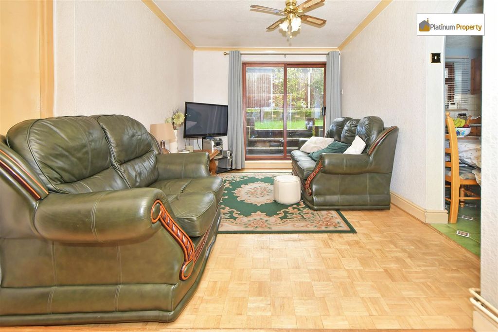 Property photo 3 of 28 Rah_1745.Jpg