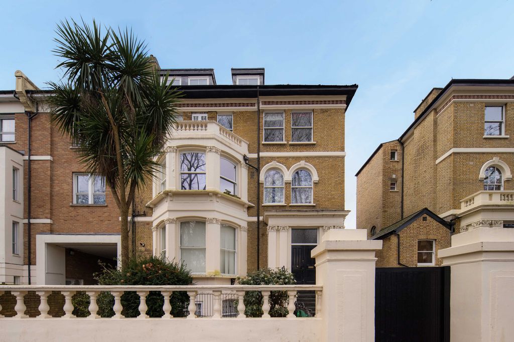 Property photo 1 of 19