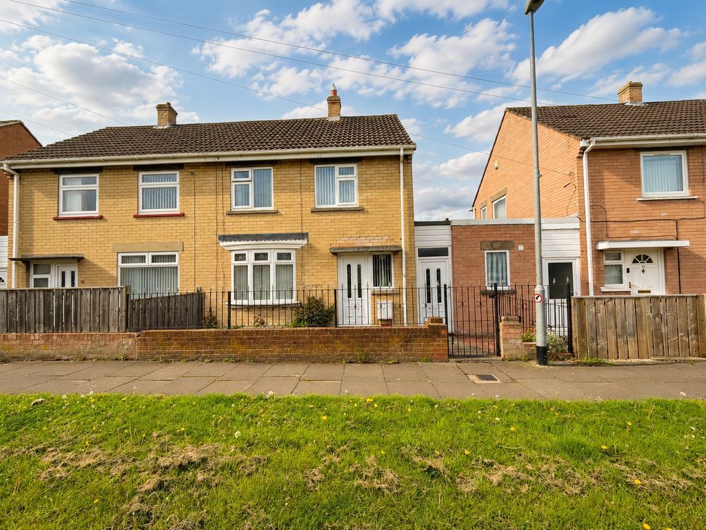 Property photo 1 of 16 External